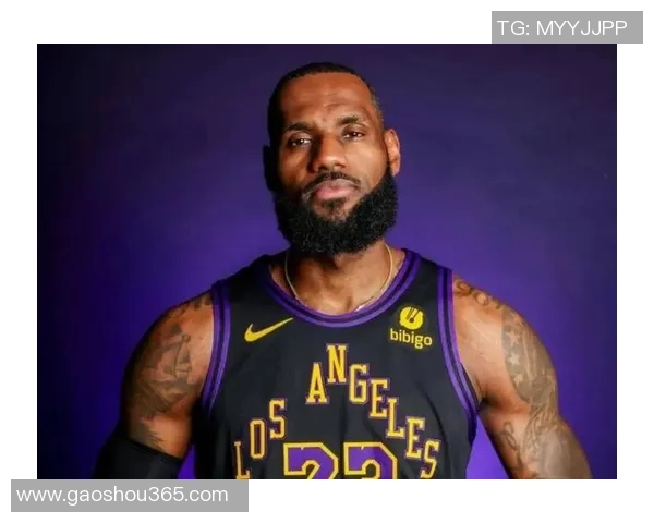 湖人勒布朗·詹姆斯第23个赛季获NBA官方致敬，恢复性训练计划曝光